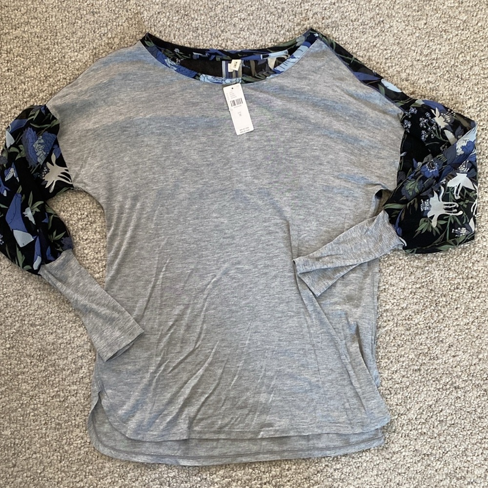 Anthropologie top sheer sleeves /jersey size Medium - Picture 6 of 10